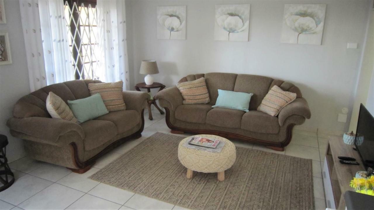 See Rus Self Catering Unit In Westbrook Kzn Private Neat And Cosy エクステリア 写真