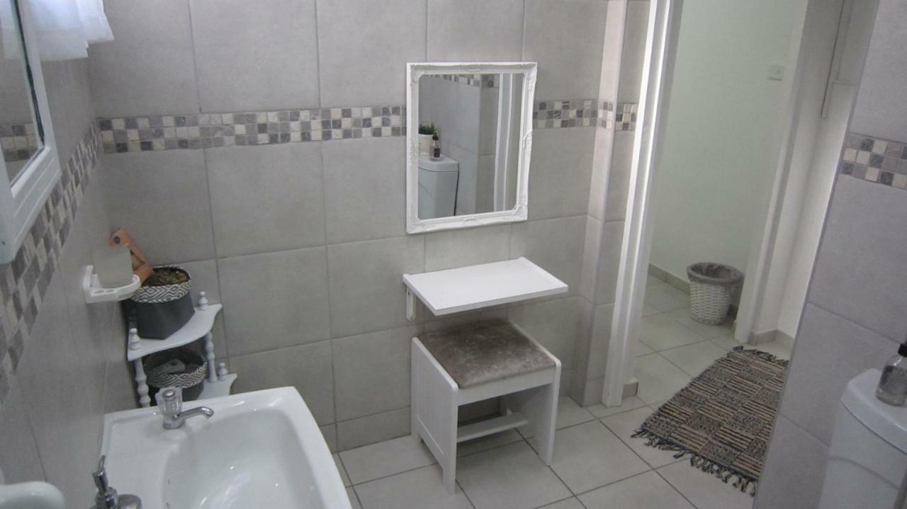 See Rus Self Catering Unit In Westbrook Kzn Private Neat And Cosy エクステリア 写真